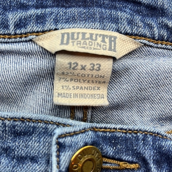 Duluth Trading Co. Straight Leg High Rise Size 12 x 33 - Picture 9 of 16